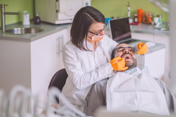 Best Dentist Open Late Near Me  in Troy, OH